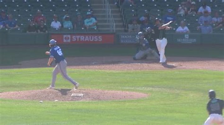 Luken Baker Biography, Age, Height, Wife, Net Worth, Family