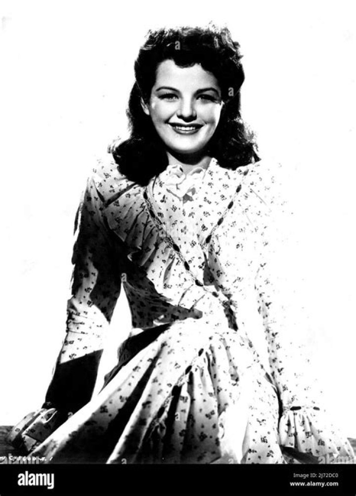 Marjorie Main Biography, Age, Height, Husband, Net Worth, Family