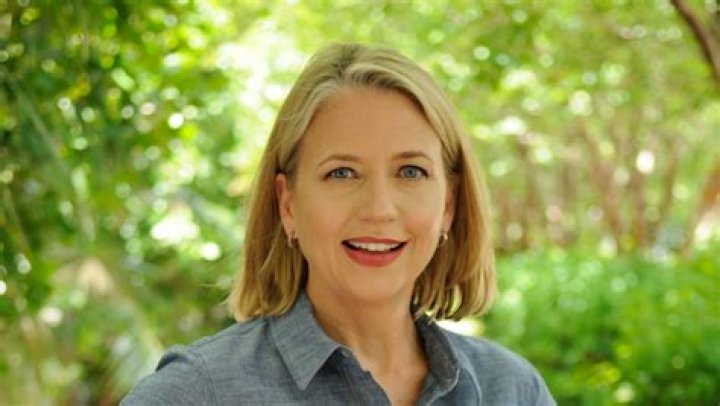 Mary Barzee Flores Biography, Age, Height, Husband, Net Worth, Family