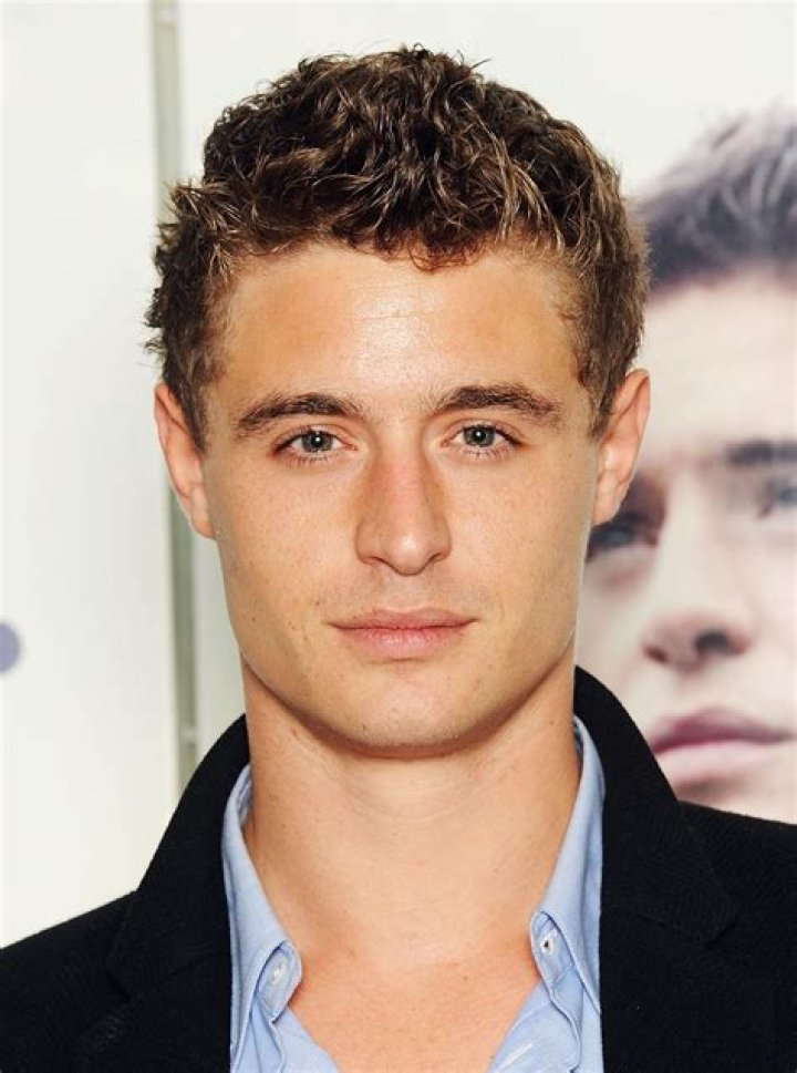 Max Irons Biography, Age, Height, Wife, Net Worth, Family