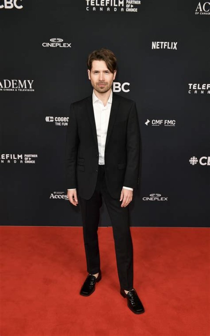 Mike Lobel Biography, Age, Height, Wife, Net Worth, Family