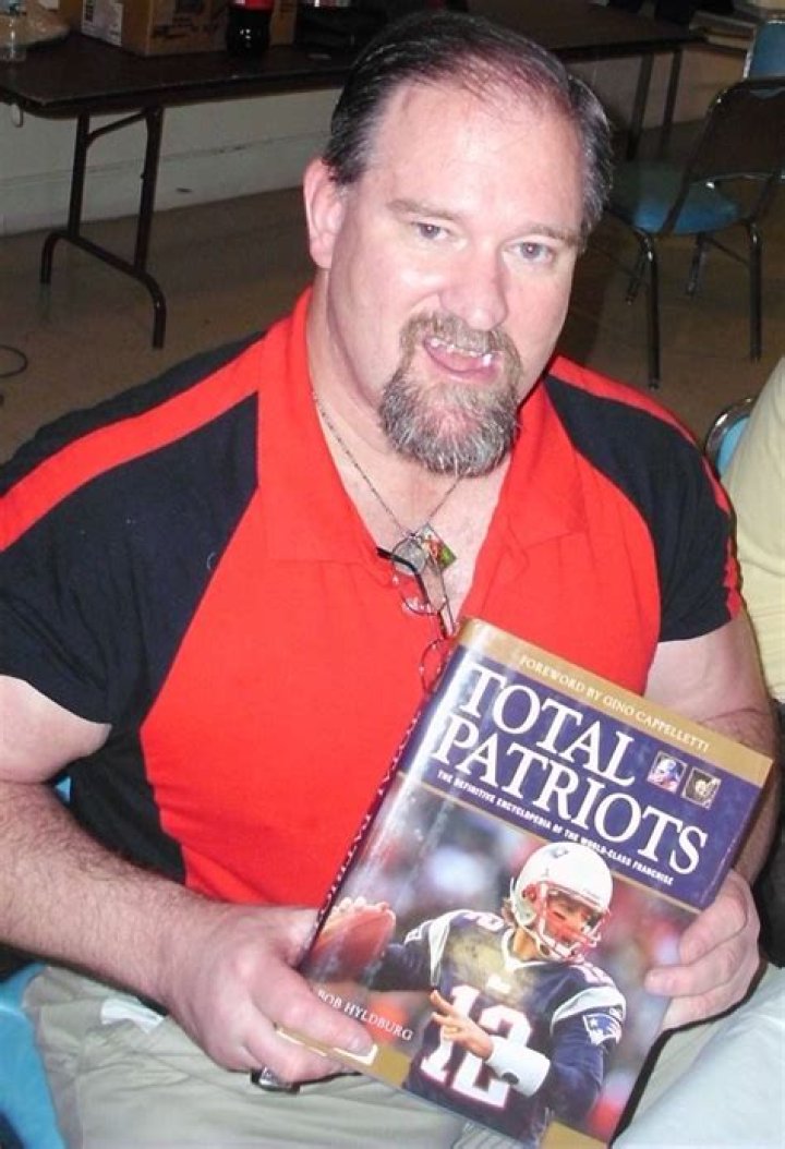 Mike Ruth Biography, Age, Height, Wife, Net Worth, Family