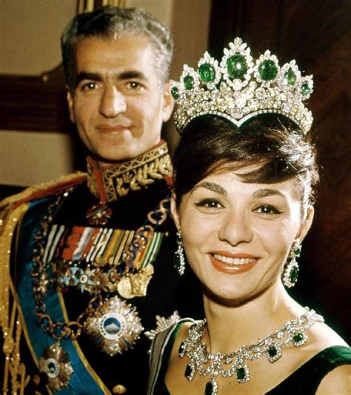 Mohammad Reza Pahlavi Biography, Age, Height, Wife, Net Worth, Family