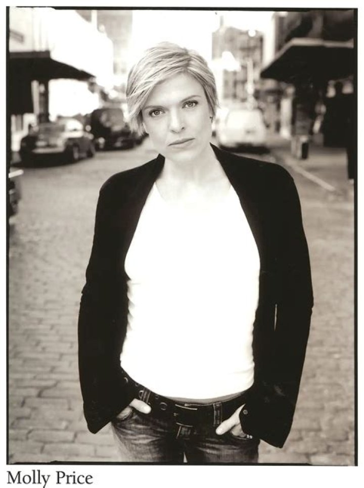 Molly Price Biography, Age, Height, Husband, Net Worth, Family