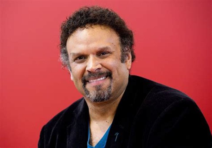 Neal Shusterman Biography, Age, Height, Wife, Net Worth, Family