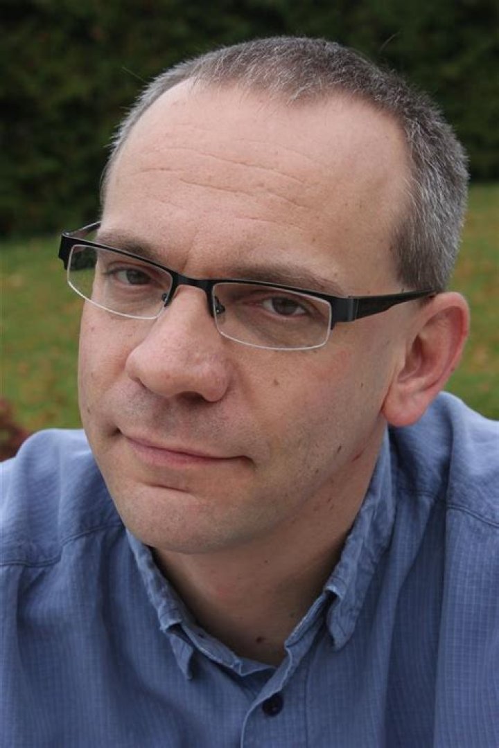 Neil Papworth Biography, Age, Height, Wife, Net Worth, Family