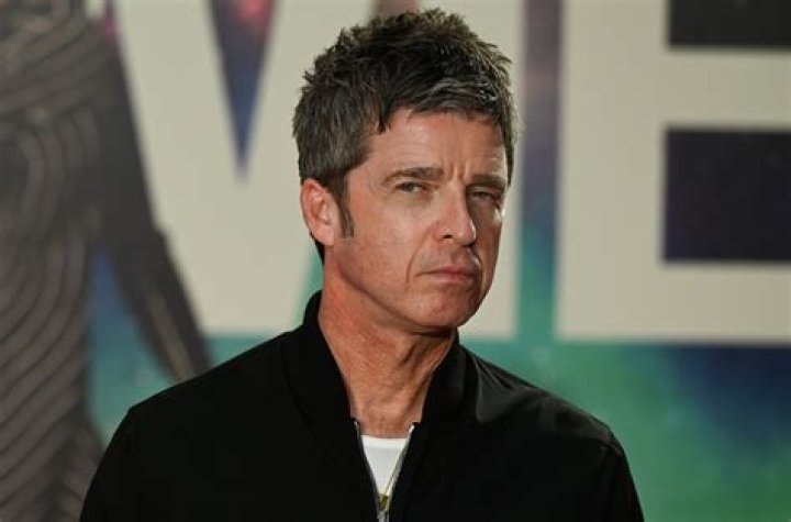 Noel Gallagher Biography, Age, Height, Wife, Net Worth, Family