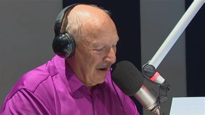 Norm Hitzges biografía, edad, altura, esposo, net worth, familia