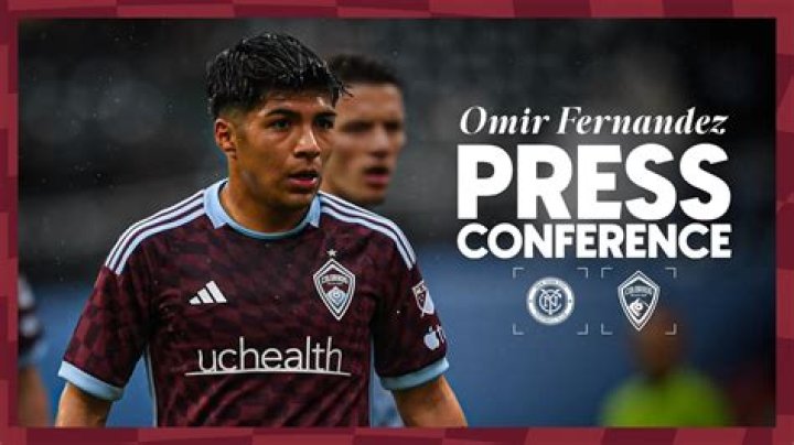 Omir Fernandez Biography, Age, Height, Wife, Net Worth, Family