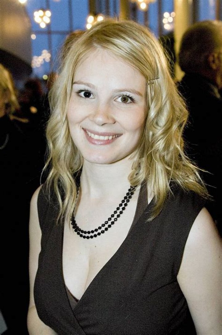 Pamela Tola Biography, Age, Height, Husband, Net Worth, Family