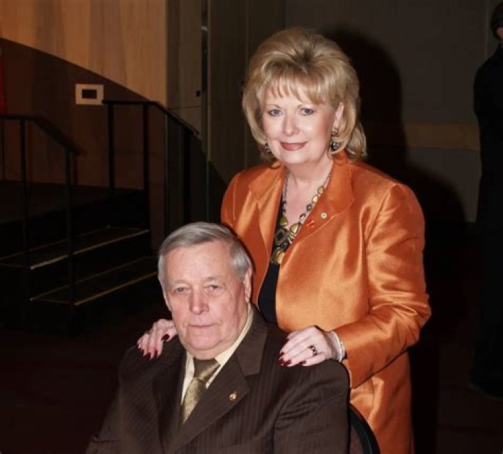 Pamela Wallin Biography, Age, Height, Husband, Net Worth, Family