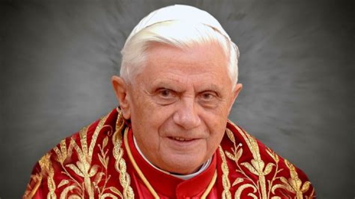 Pope Benedict XVI Biography, Age, Height, Wife, Net Worth, Family