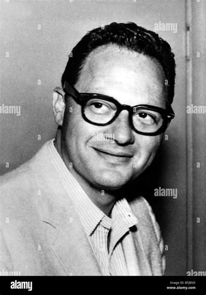 Quinn Martin Biography, Age, Height, Wife, Net Worth, Family