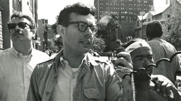 Rennie Davis Biography, Age, Height, Wife, Net Worth, Family