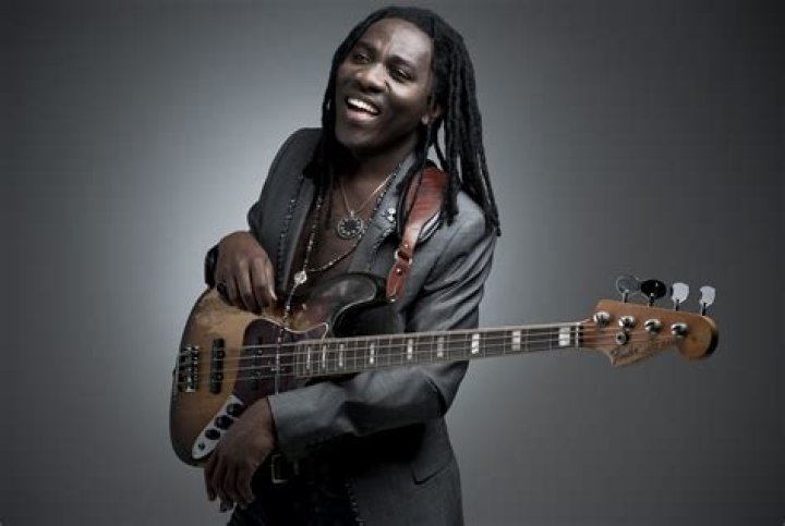 Richard Bona biografía, edad, altura, esposo, net worth, familia