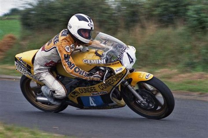Robert Dunlop Biography, Age, Height, Wife, Net Worth, Family