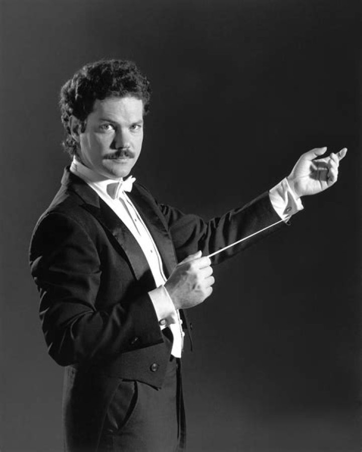 Robert Hart Baker Biography, Age, Height, Wife, Net Worth, Family