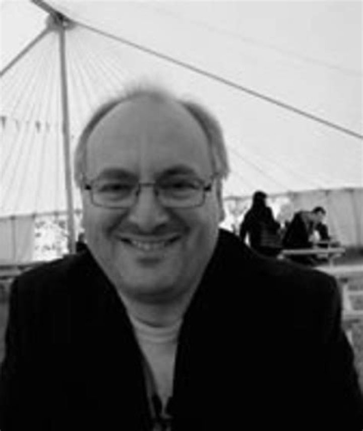 Robert Steadman Biography, Age, Height, Wife, Net Worth, Family