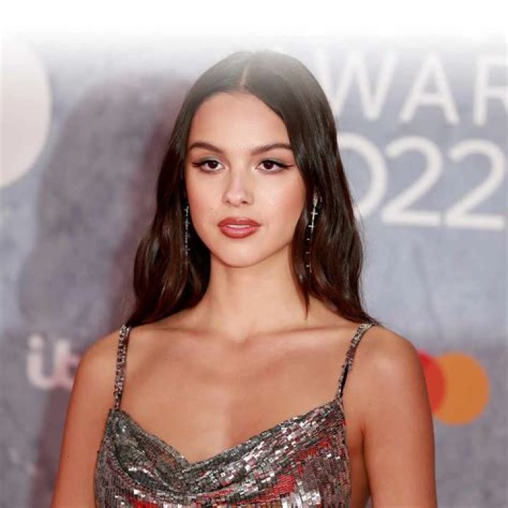 Rodrigo Biography, Age, Height, Wife, Net Worth, Family