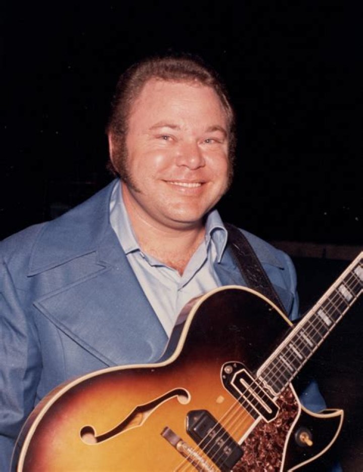 Roy Clark Biography, Age, Height, Wife, Net Worth, Family