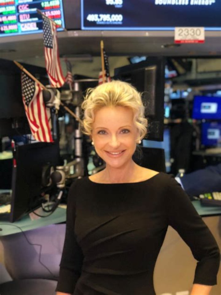 Sandra Navidi Biography, Age, Height, Husband, Net Worth, Family