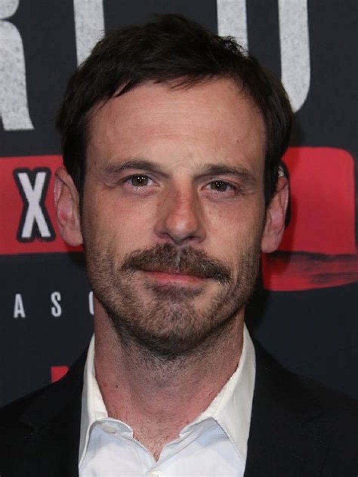 Scoot McNairy biografía, edad, altura, esposo, net worth, familia