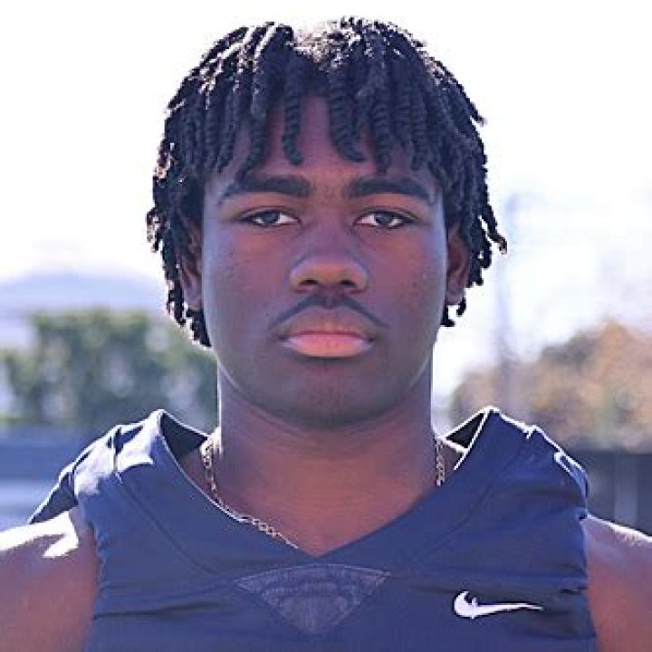 Sean Morris Biography, Age, Height, Wife, Net Worth, Family