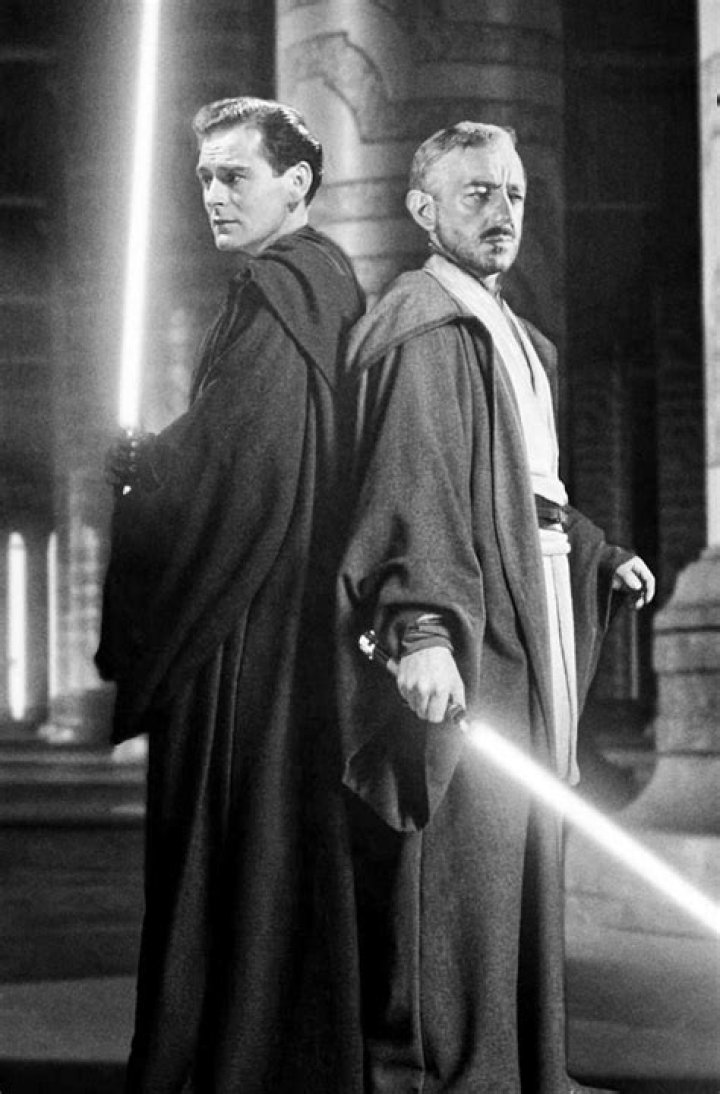 Sebastian Shaw Biography, Age, Height, Wife, Net Worth, Family