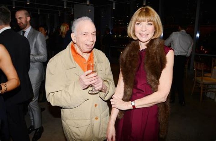 Si Newhouse Biography, Age, Height, Wife, Net Worth, Family