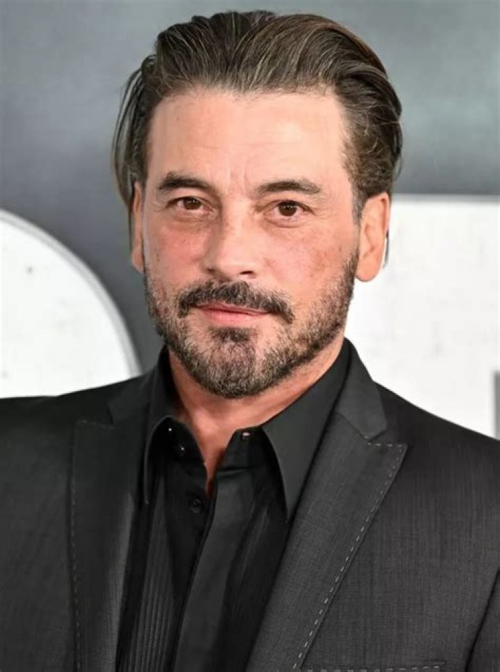 Skeet Ulrich Biography, Age, Height, Wife, Net Worth, Family
