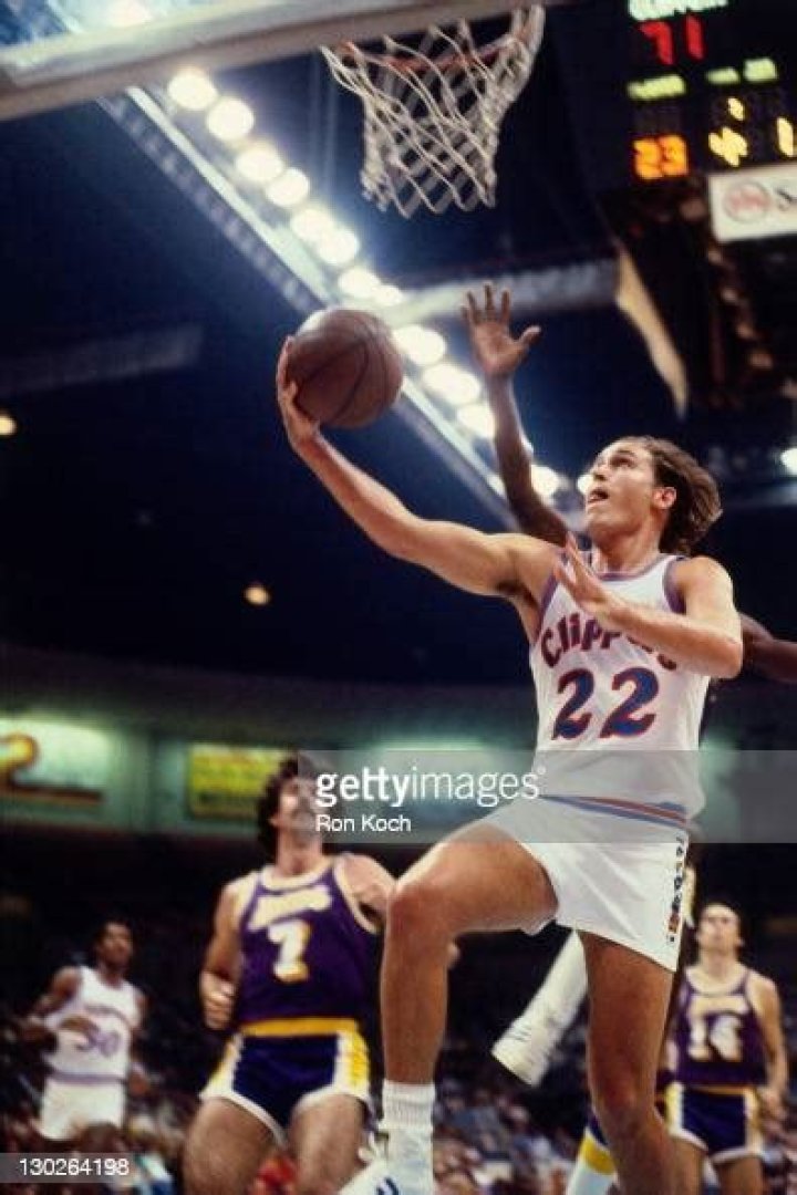 Stan Pietkiewicz Biography, Age, Height, Wife, Net Worth, Family