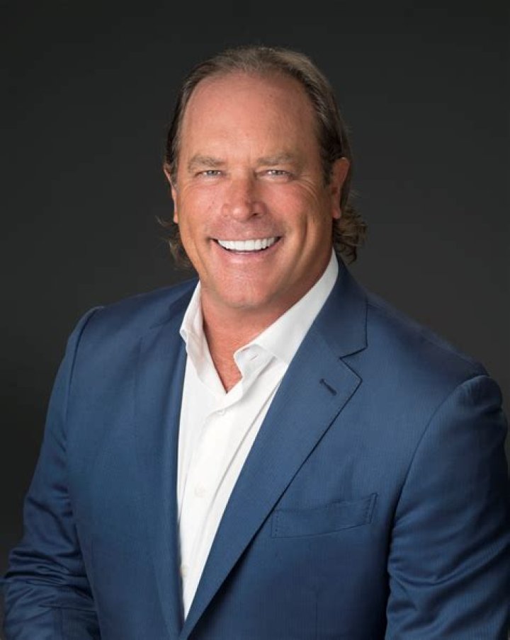 Steve Mosko Biography, Age, Height, Wife, Net Worth, Family