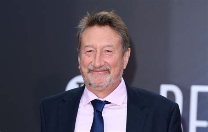 Steven Knight Biography, Age, Height, Wife, Net Worth, Family