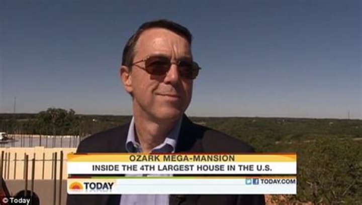 Steven T. Huff biografía, edad, altura, esposo, net worth, familia