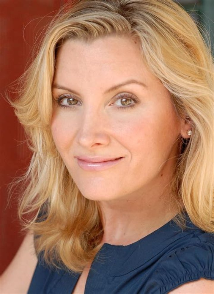 Suzanne Friedline Biography, Age, Height, Husband, Net Worth, Family