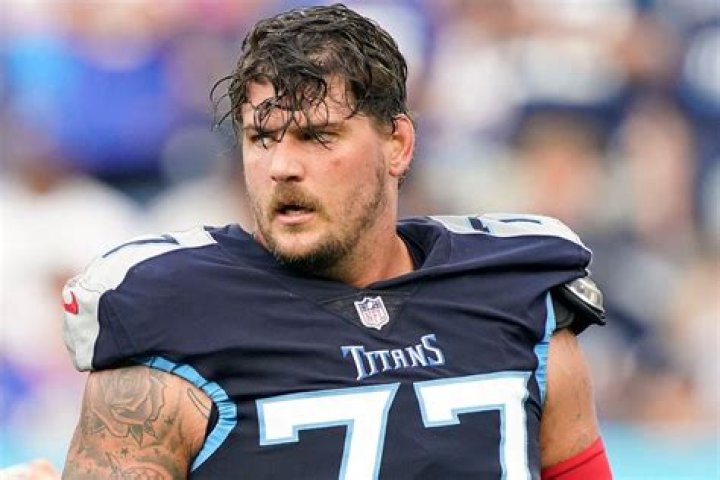 Taylor Lewan Biography, Age, Height, Wife, Net Worth, Family