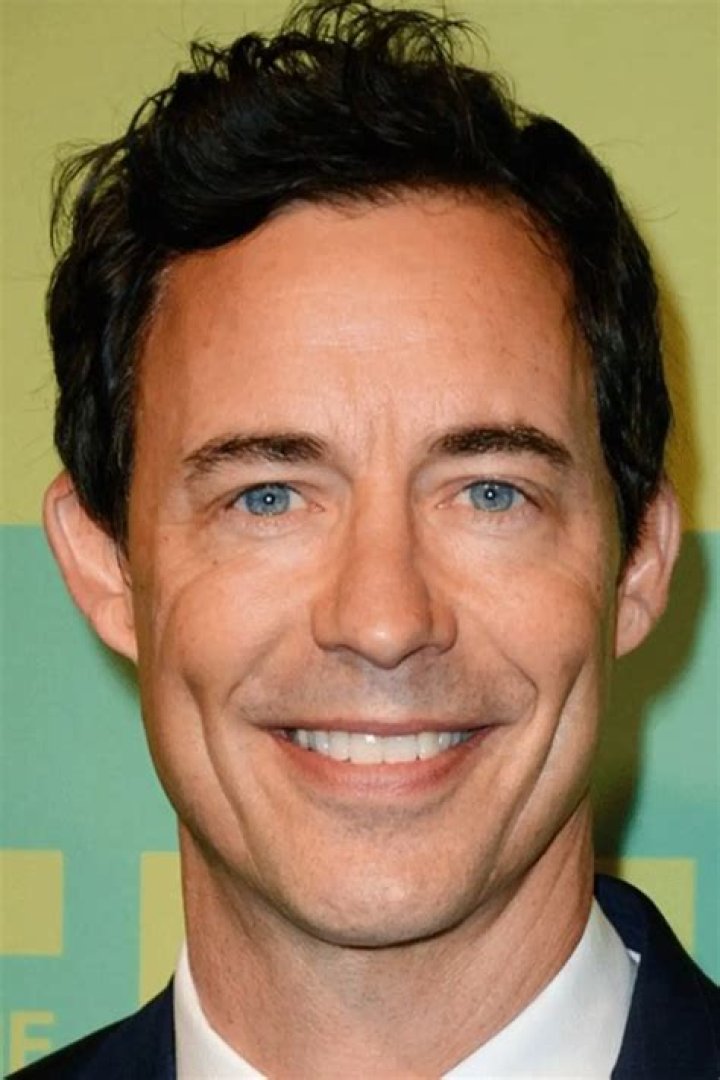 Tom Cavanagh Biography, Age, Height, Wife, Net Worth, Family