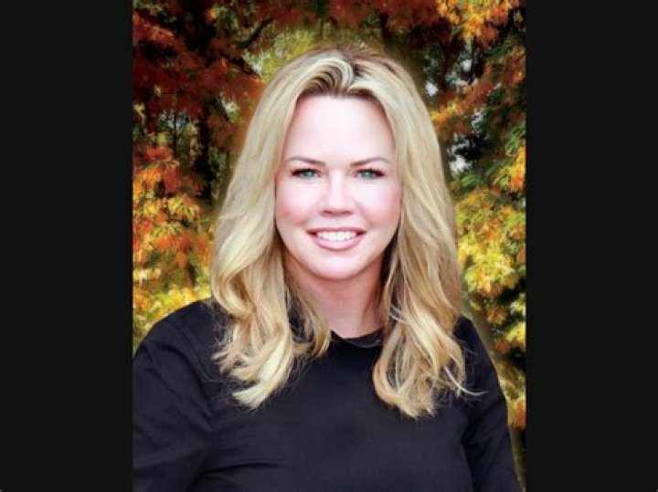 Trish Bergin Biography, Age, Height, Husband, Net Worth, Family