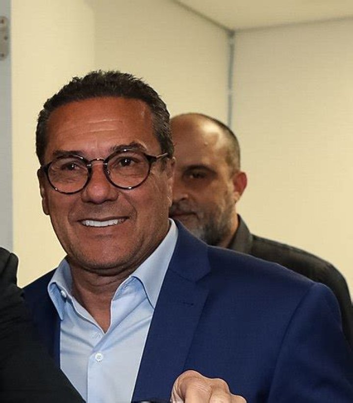 Vanderlei Luxemburgo Biography, Age, Height, Wife, Net Worth, Family