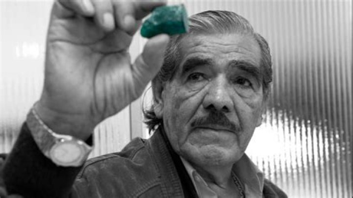 Víctor Carranza biografía, edad, altura, esposo, net worth, familia