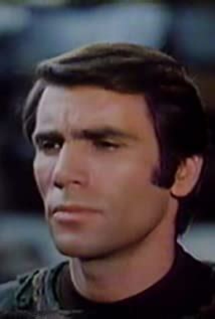 Walter George Alton Biography, Age, Height, Wife, Net Worth, Family