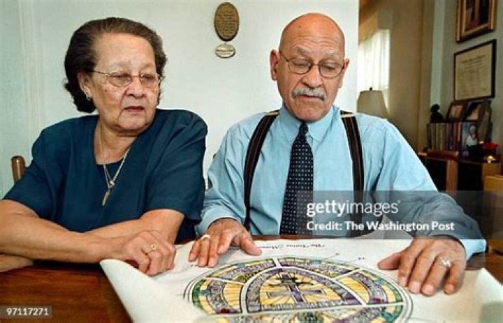 Warren Ashe Biography, Age, Height, Wife, Net Worth, Family