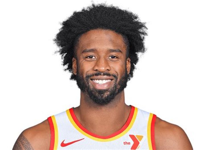 Wesley Matthews Biography, Age, Height, Wife, Net Worth, Family