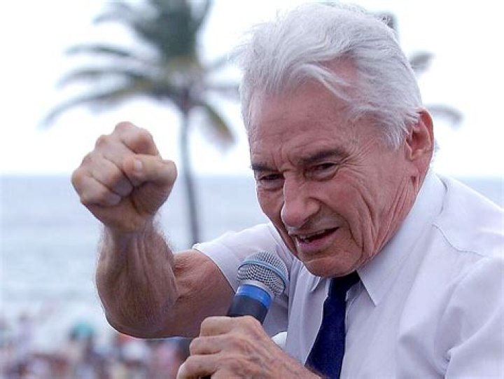 Yiye Ávila biografía, edad, altura, esposo, net worth, familia